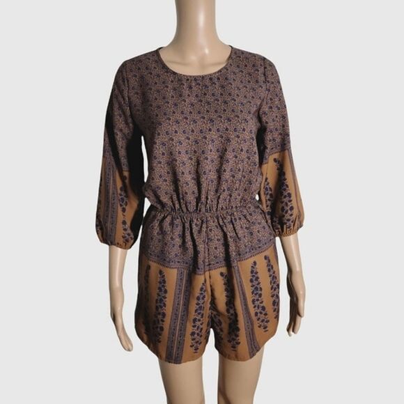 ILLA ILLA Open Back Mix Floral Romper Women's Size S - Picture 1 of 10